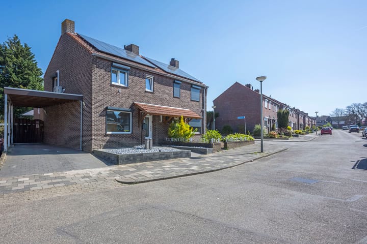 Foto 21 van Don Boscolaan 29