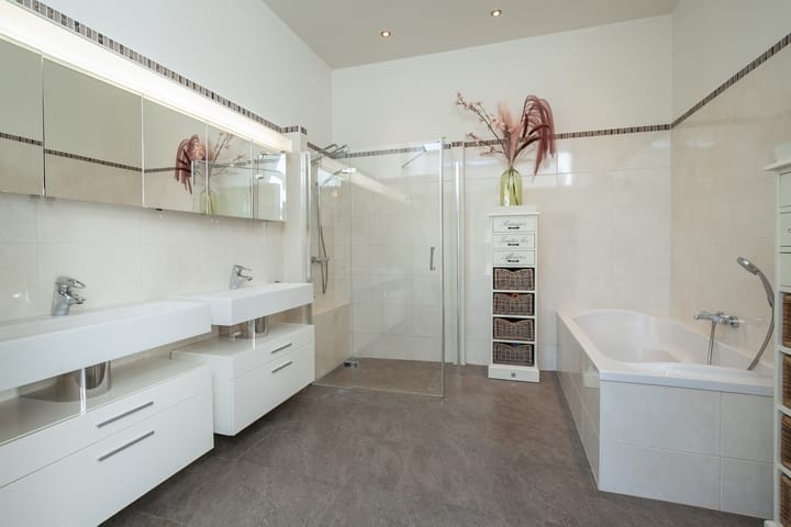 Foto 14 van Heinsbergerweg 107