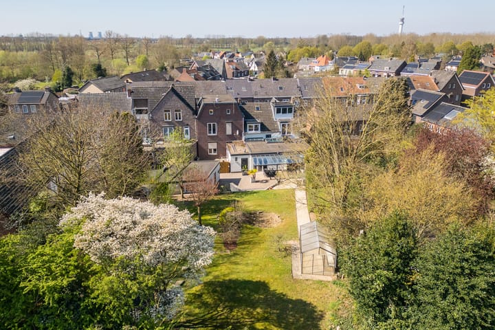 Foto 47 van Heinsbergerweg 107