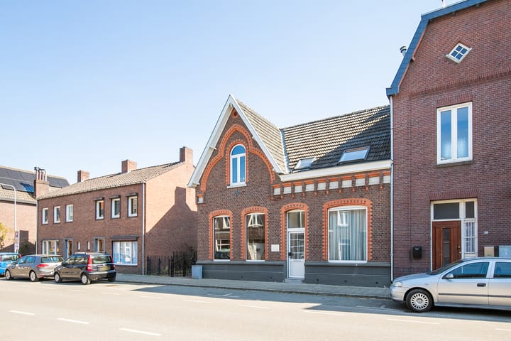 Foto 51 van Heinsbergerweg 107