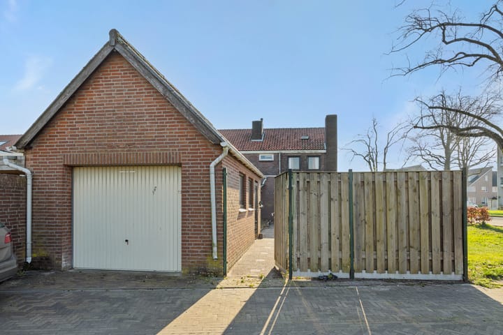 Foto 24 van Europastraat 37