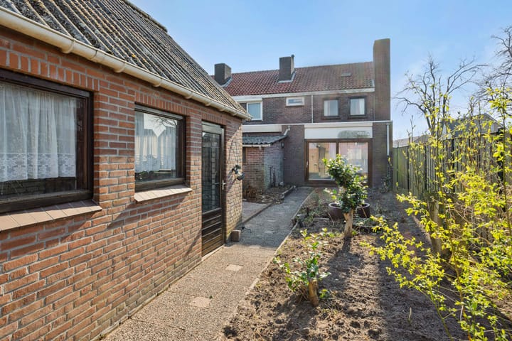 Foto 28 van Europastraat 37