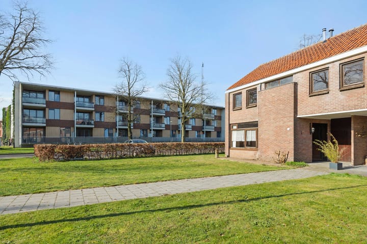 Foto 32 van Europastraat 37