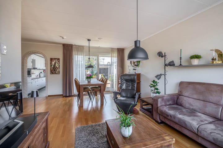 Foto 3 van Bernhardstraat 18