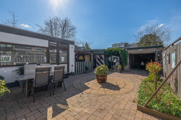 Foto 6 van Bernhardstraat 18