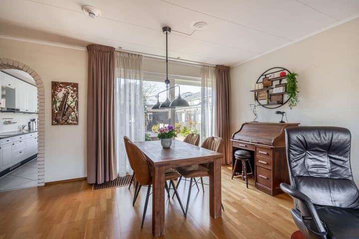 Foto 15 van Bernhardstraat 18