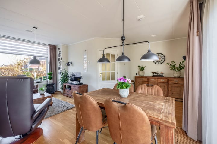 Foto 17 van Bernhardstraat 18