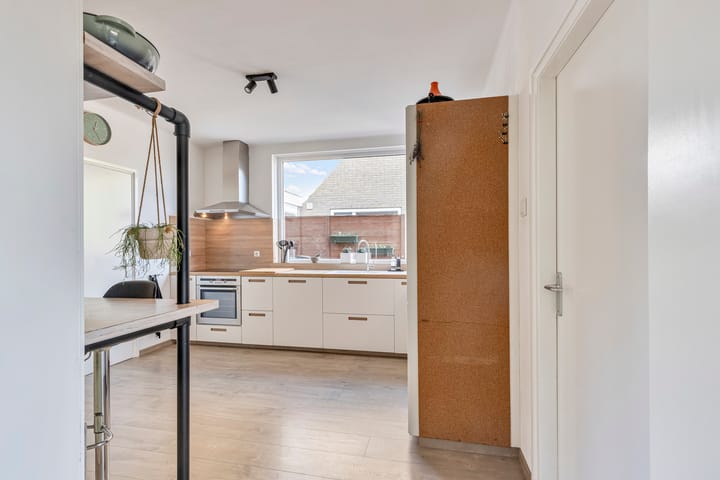 Foto 10 van Esdoornstraat 60