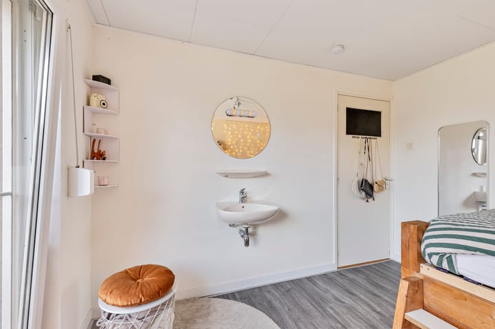 Foto 23 van Esdoornstraat 60