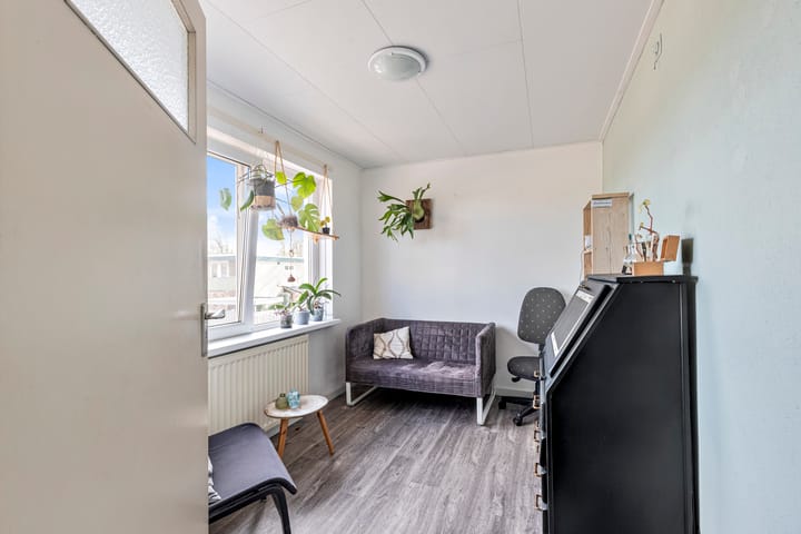 Foto 27 van Esdoornstraat 60