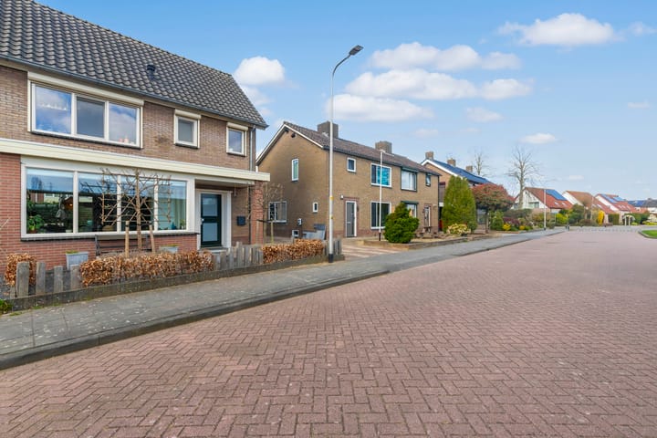 Foto 4 van Esdoornstraat 60