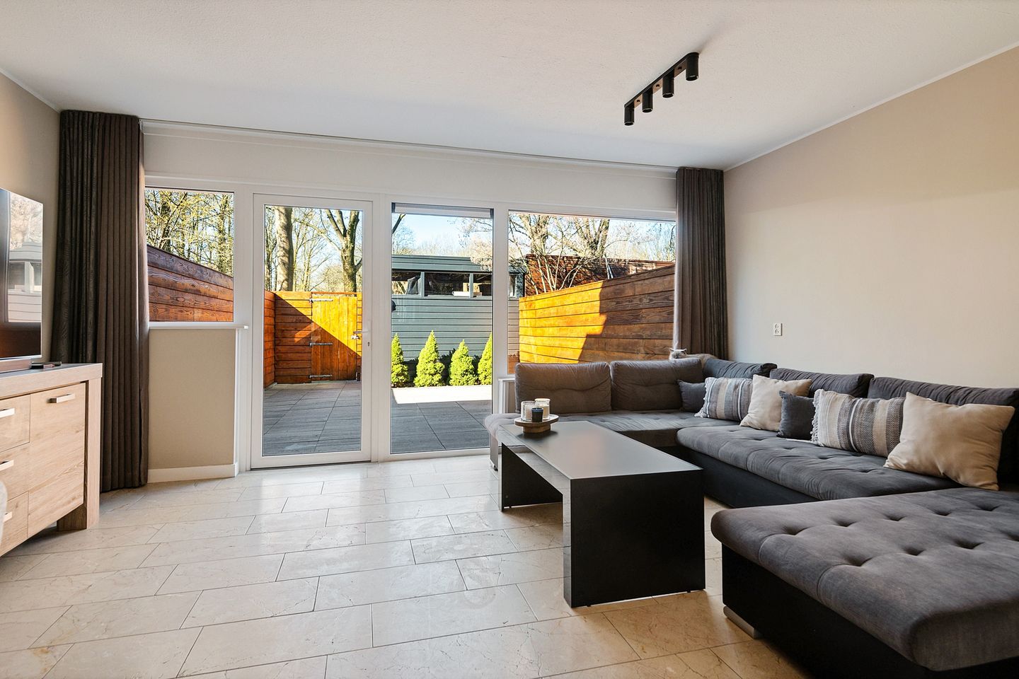 Photo 4 of 't Grachtje over 30