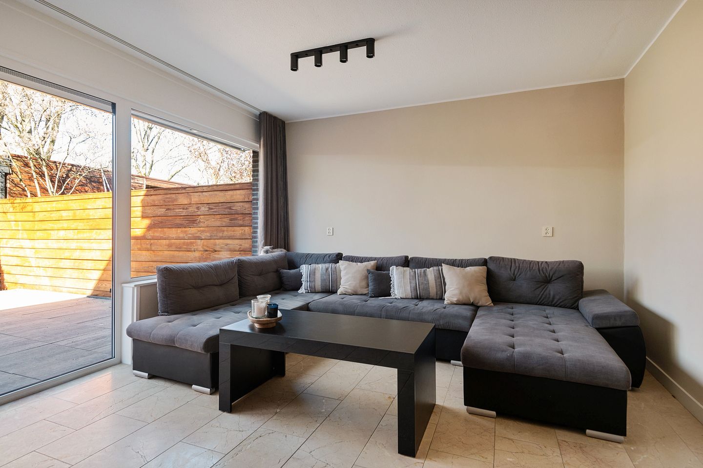 Photo 5 of 't Grachtje over 30