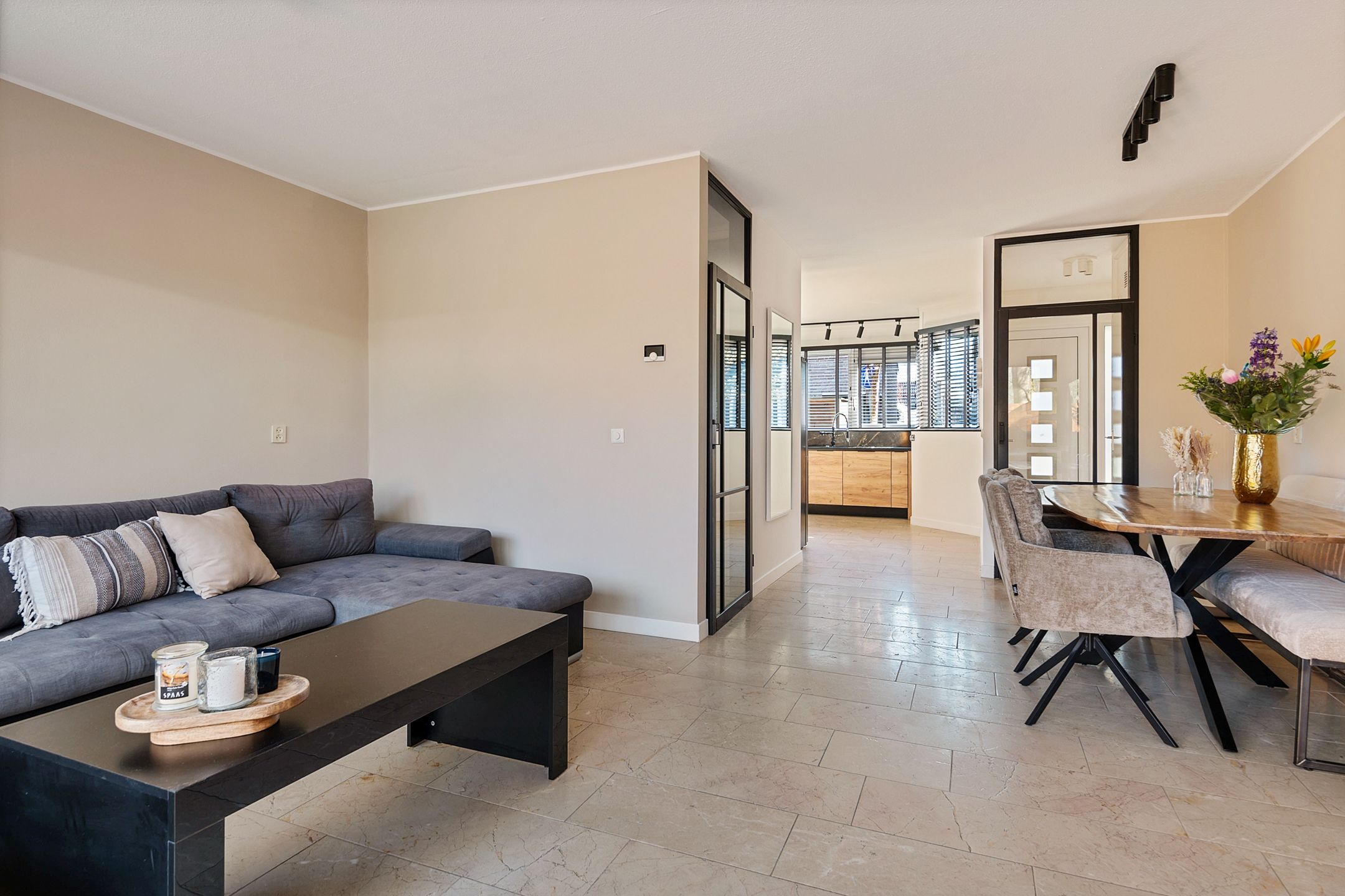 Photo 6 of 't Grachtje over 30