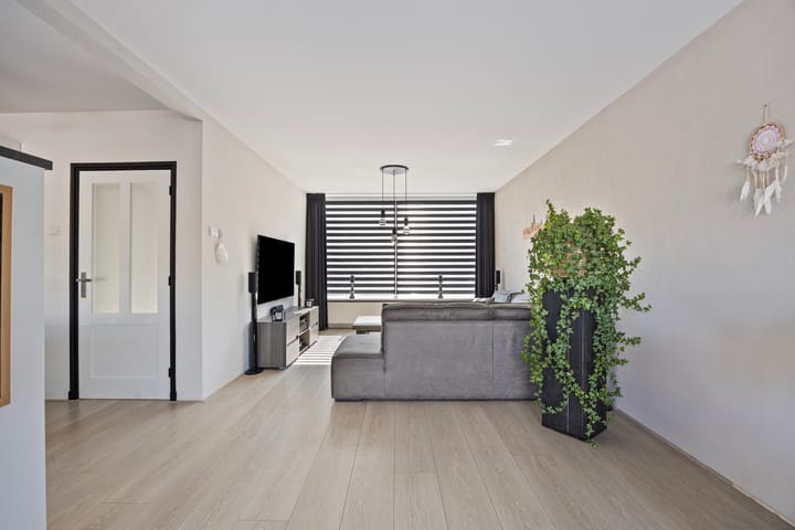 Foto 2 van Meidoornstraat 100