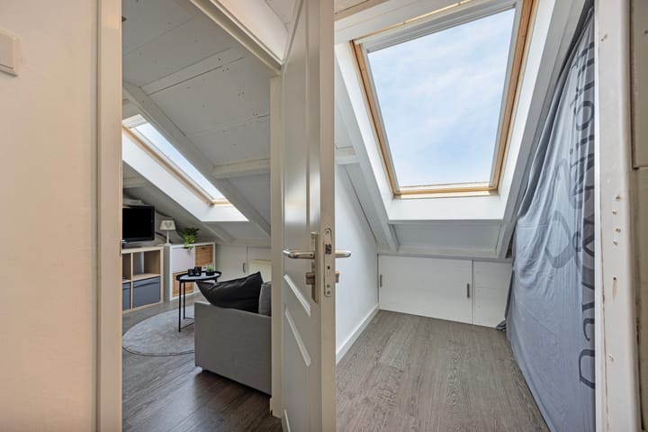 Foto 26 van Meidoornstraat 100