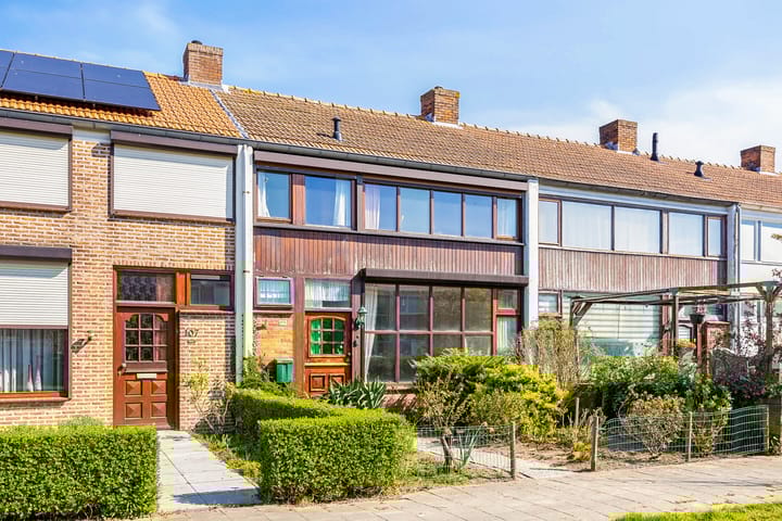 Foto 1 van Spoorstraat 109