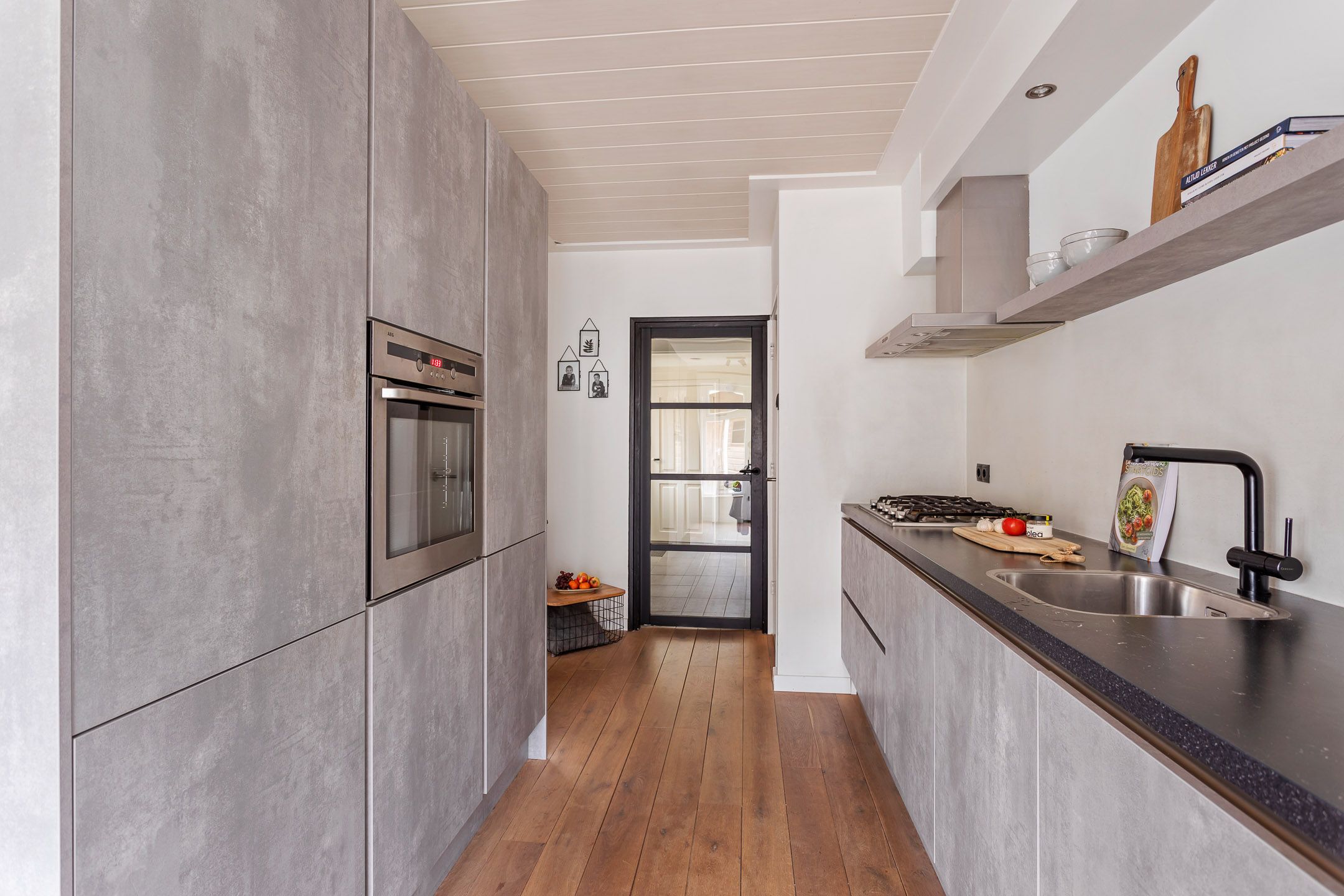 Foto 3 van Titus Brandsmastraat 67