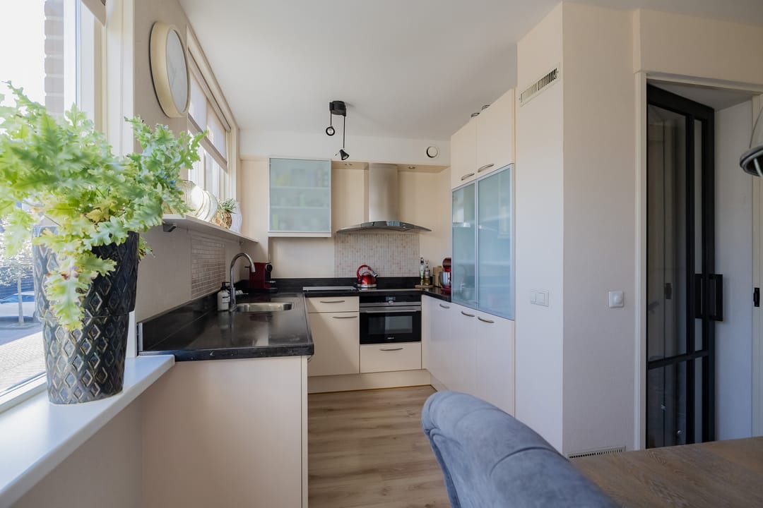 Photo 26 of Hélène Mercierstraat 33
