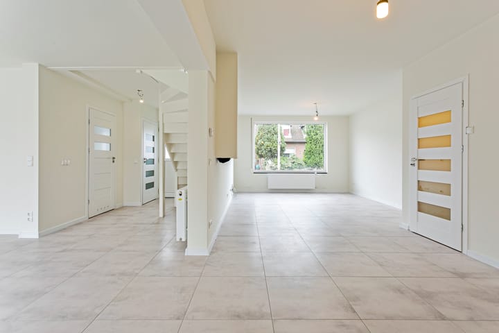 Photo 8 of Rapenburg 106-A