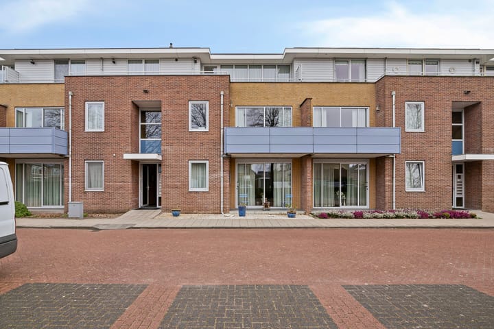 Foto 2 van Wilhelminapark 6