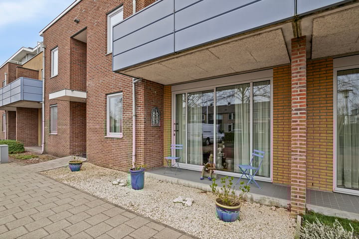 Foto 8 van Wilhelminapark 6