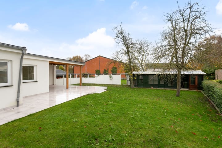 Photo 35 of Rapenburg 106-A