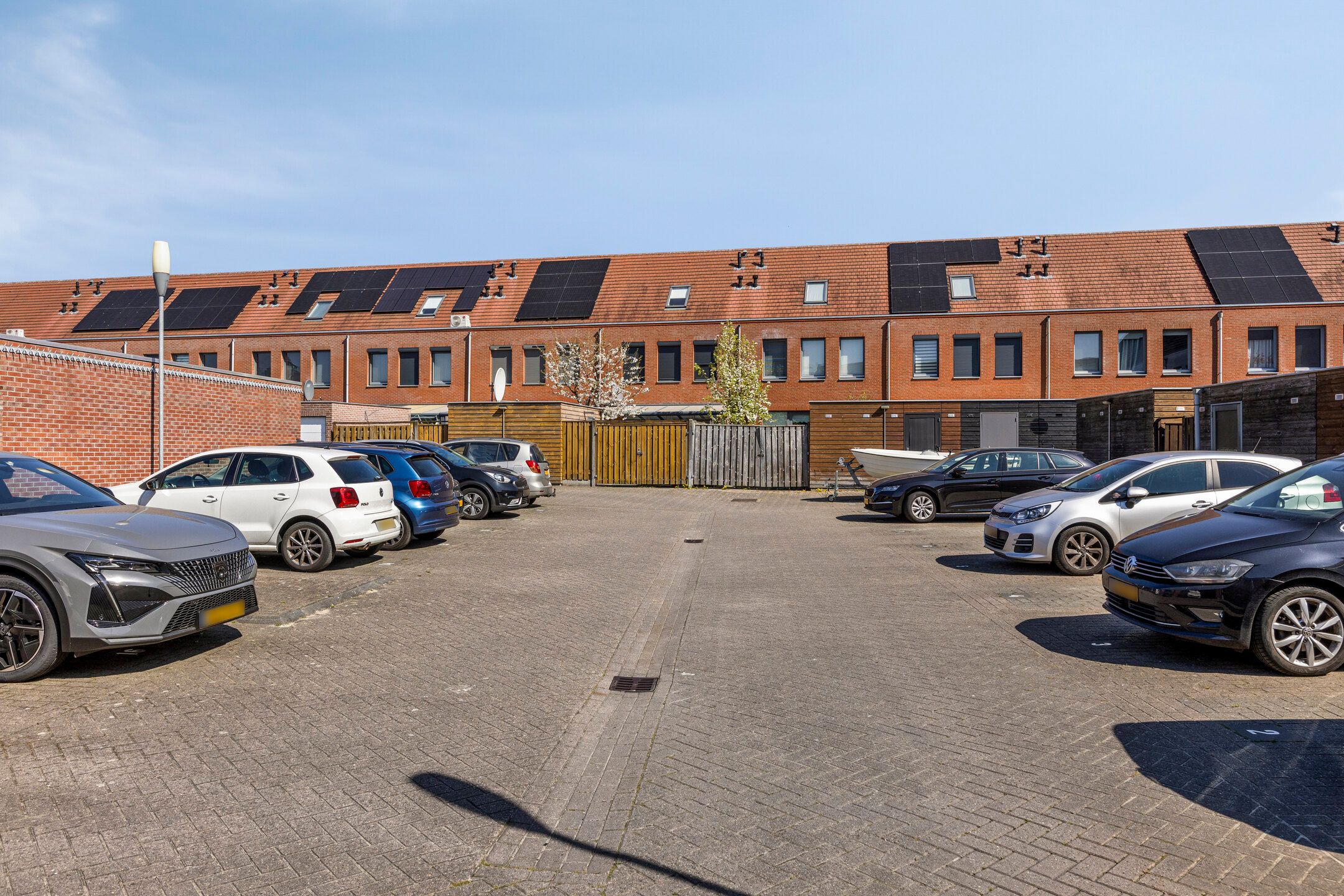 Foto 42 van P.M. Dillenstraat 4