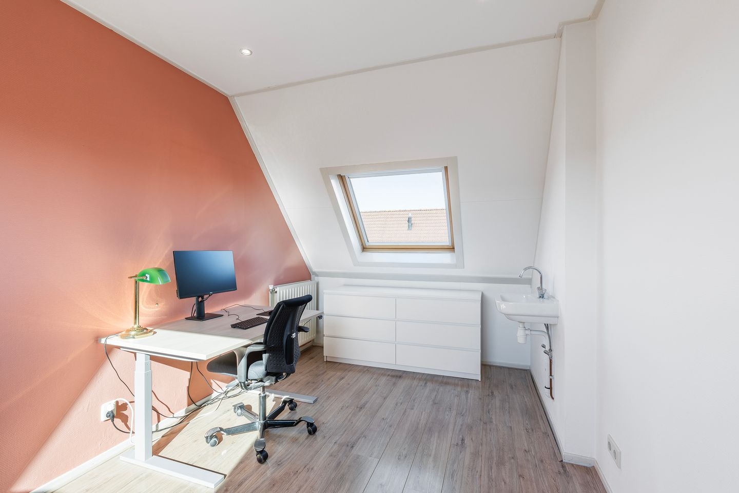 Foto 35 van Perzikkruid 16