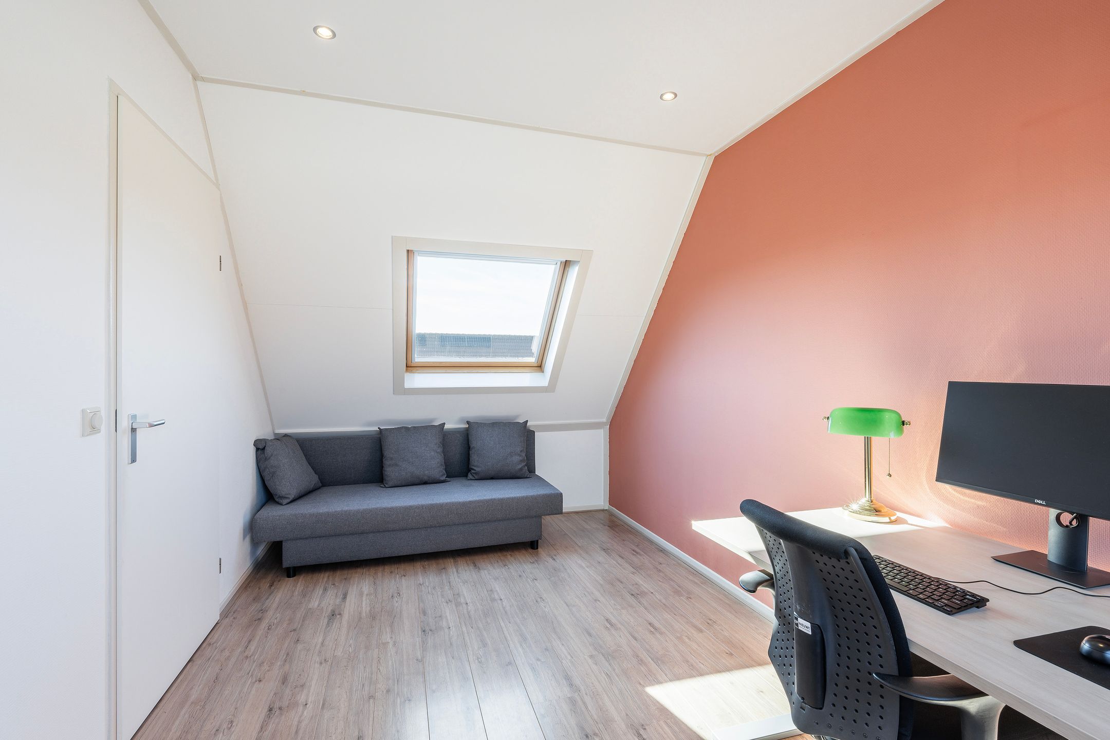 Foto 36 van Perzikkruid 16