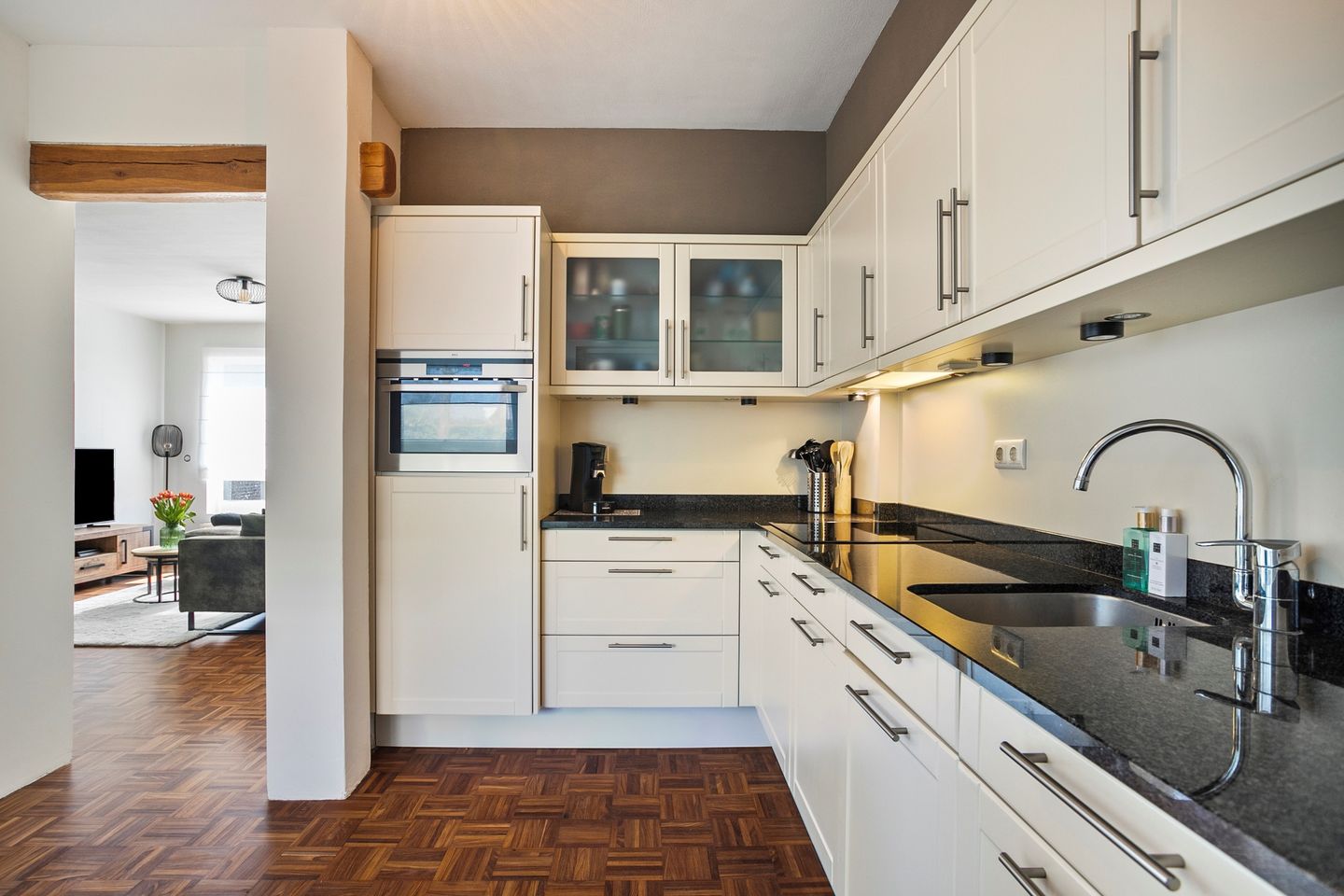 Photo 19 of Mgr. Nolensstraat 13