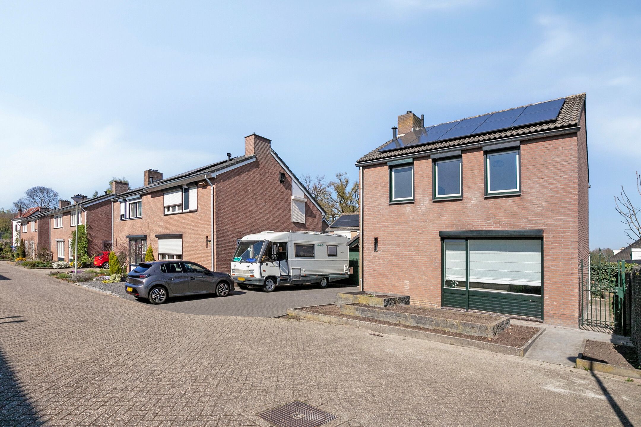 Photo 42 of Mgr. Nolensstraat 13