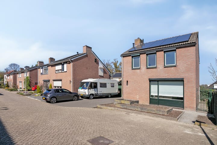 Foto 42 van Mgr. Nolensstraat 13