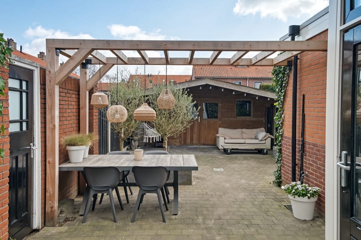 Foto 2 van Stephensonstraat 1