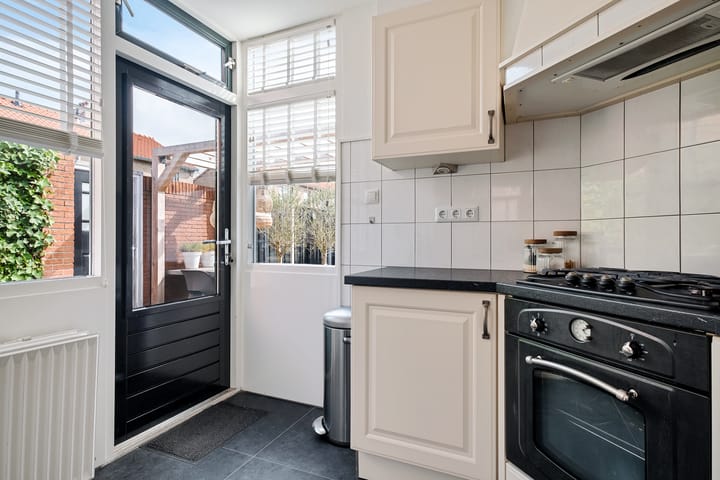 Foto 22 van Stephensonstraat 1