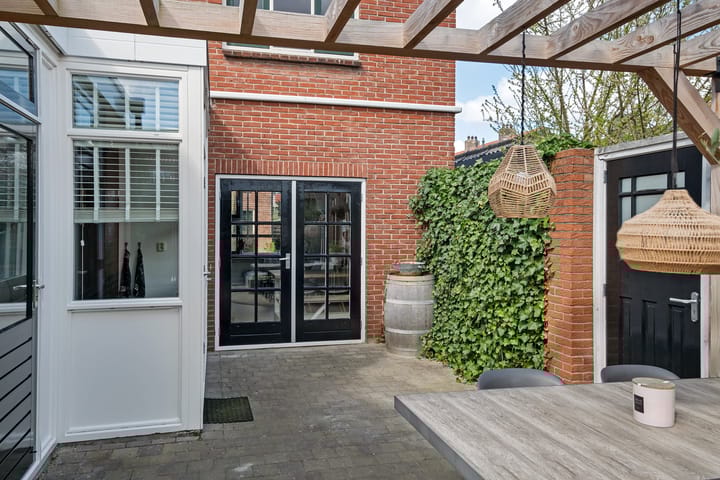 Foto 35 van Stephensonstraat 1