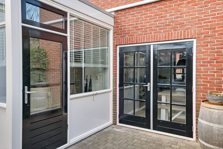 Foto 36 van Stephensonstraat 1