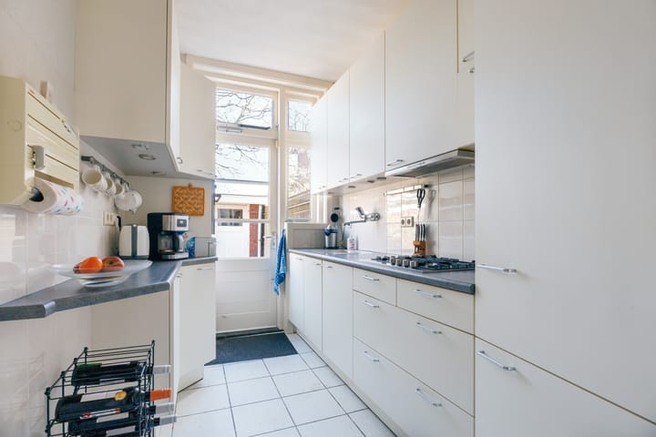 Foto 18 van Roodenburgerstraat 70