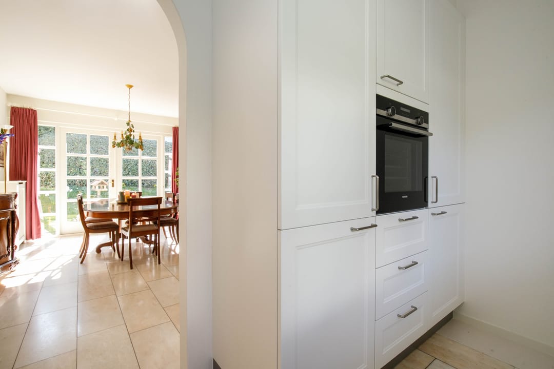 Photo 16 of Atjehweg 5