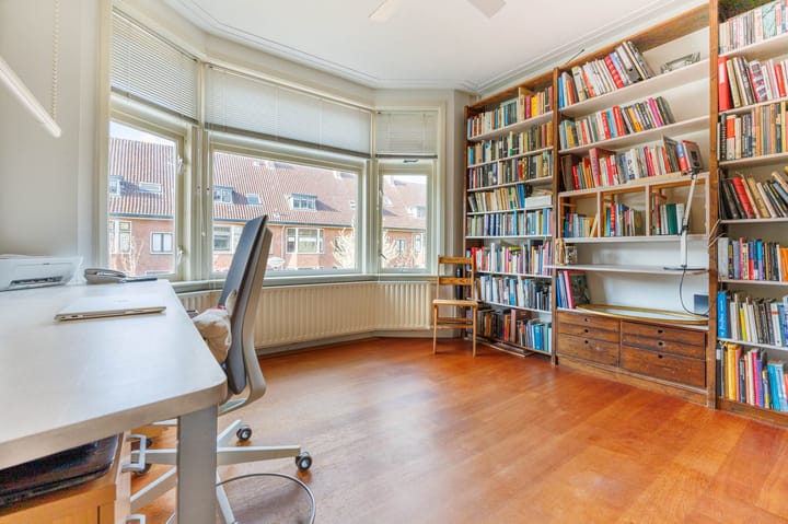 Foto 30 van Roodenburgerstraat 70