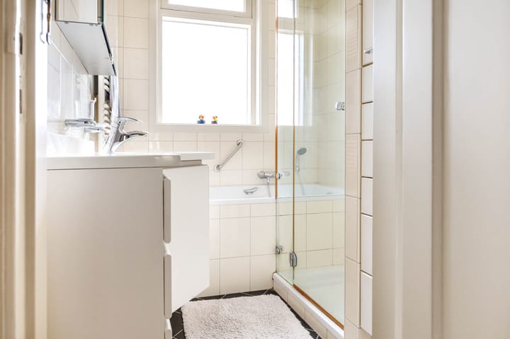 Foto 32 van Roodenburgerstraat 70