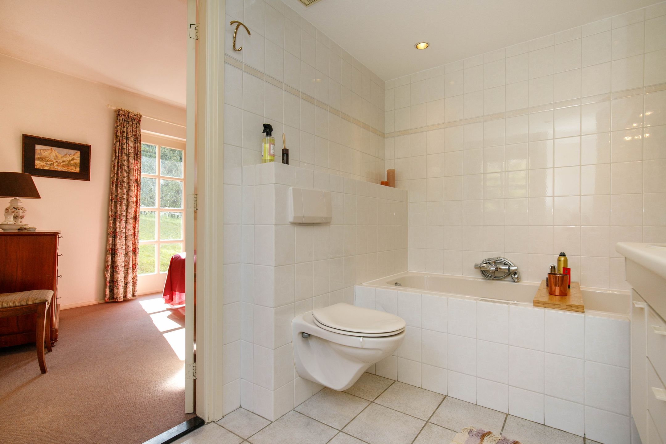 Photo 24 of Atjehweg 5