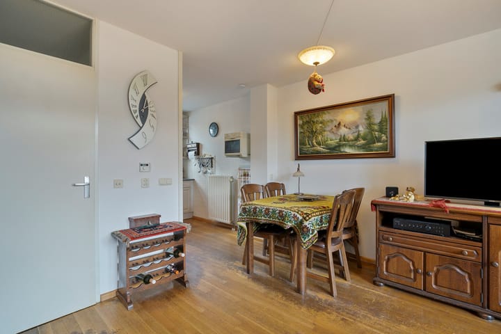 Foto 7 van Vuurvlinder 25