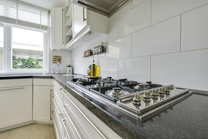 Foto 23 van Brucknerstraat 28