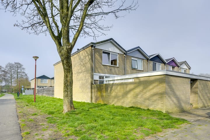 Foto 75 van Brucknerstraat 28