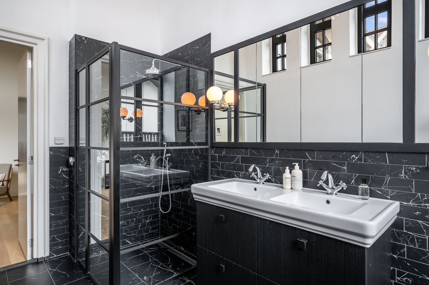 Photo 40 of Oude Parklaan 33