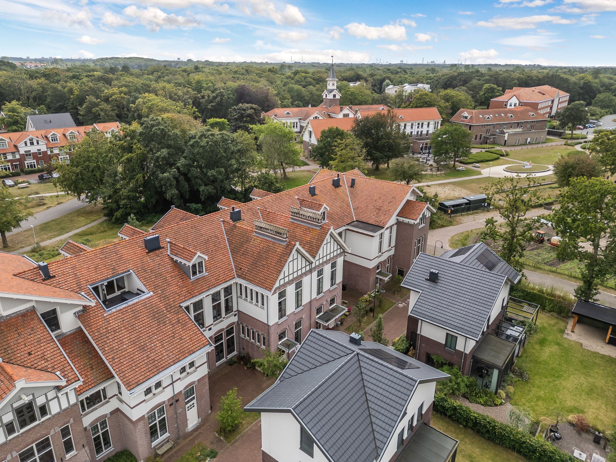 Photo 66 of Oude Parklaan 33