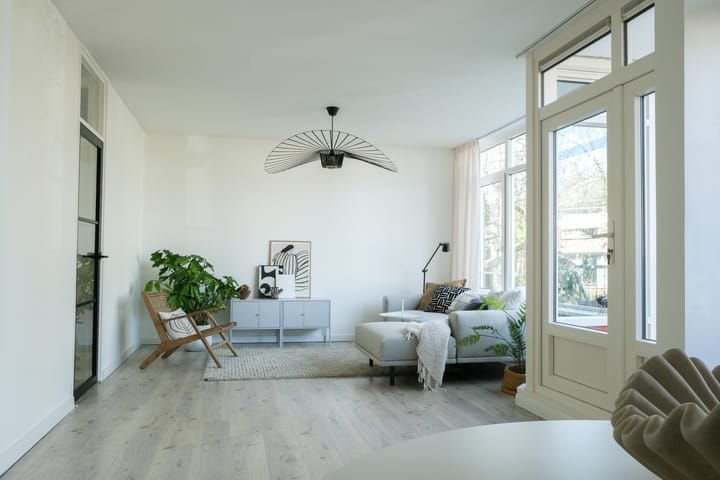 Foto 1 van Anna van Burenlaan 16