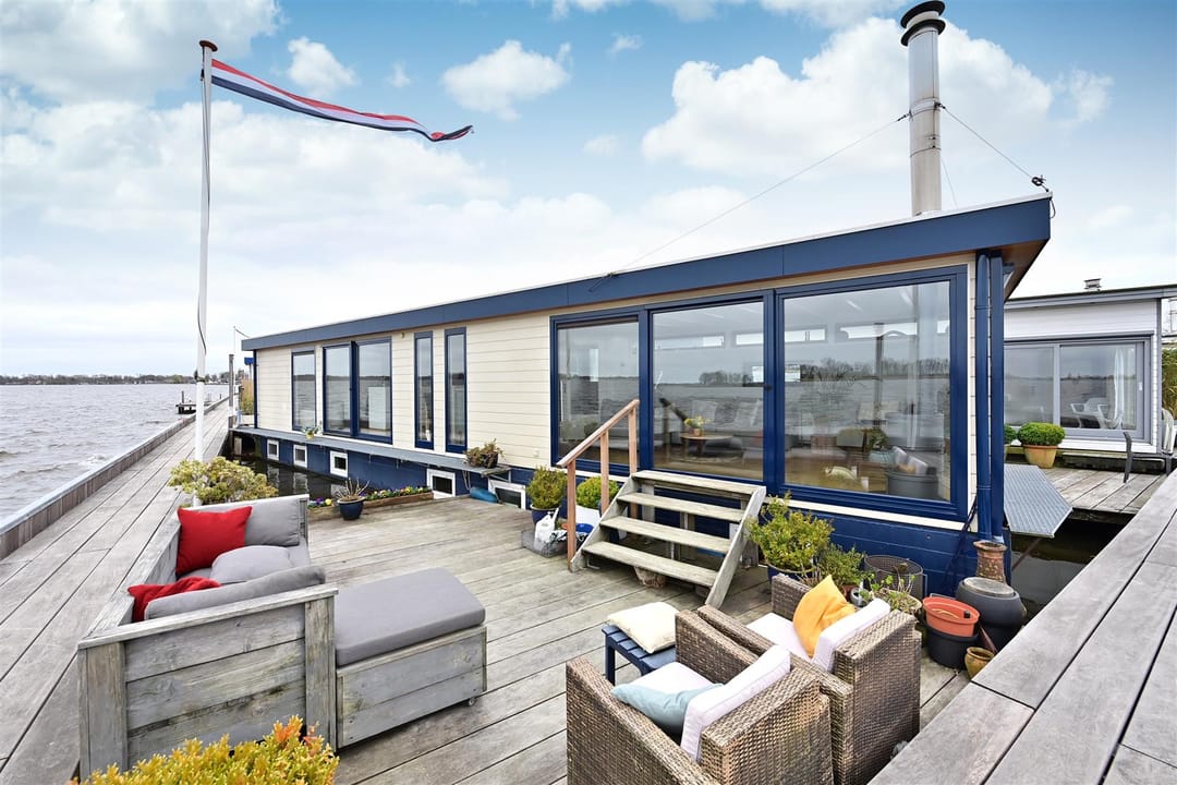 Foto 1 van Nieuw-Loosdrechtsedijk 270-AWS09