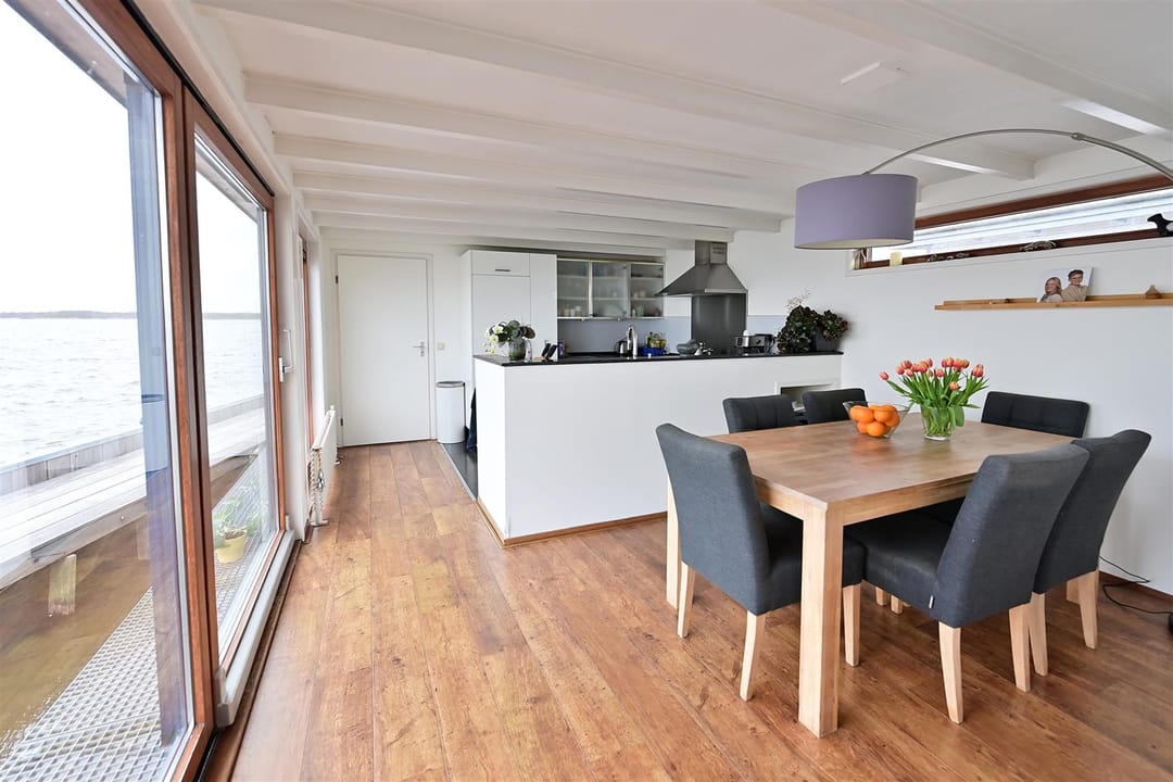 Foto 7 van Nieuw-Loosdrechtsedijk 270-AWS09